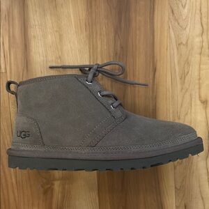 NWOT Women’s Ugg Shoes
